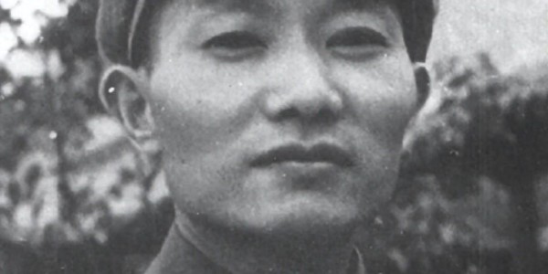 他是八路军被俘级别最高将领，后来如何逃出？1955年是什么军衔？
